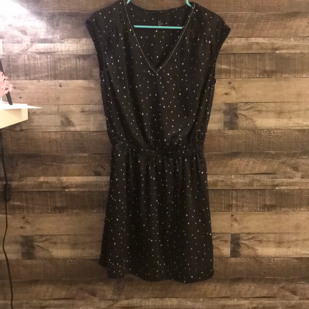 Star light patterned black silky dress